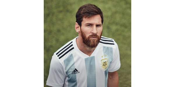 2018 World Cup pelipaita valita suosikki tähti